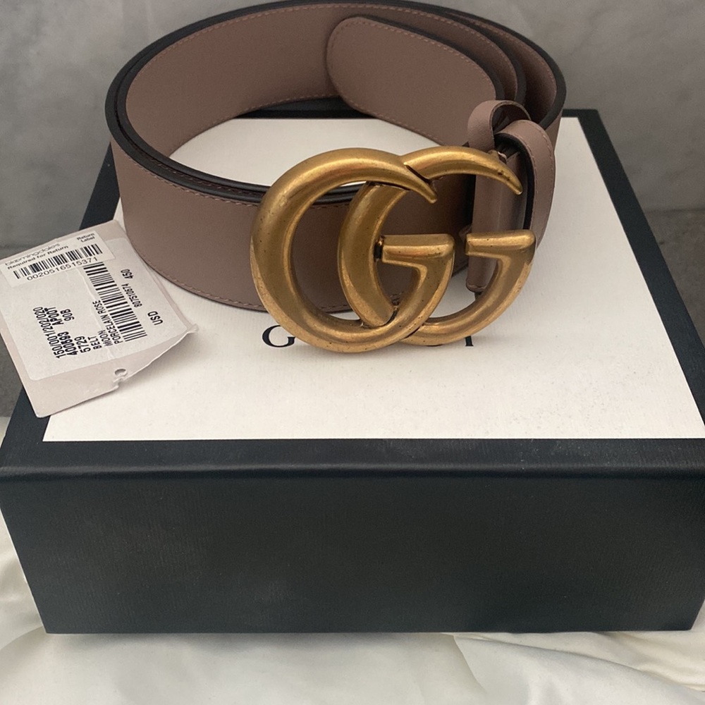Authentic new Gucci moon belt porcelain rose Sz 90